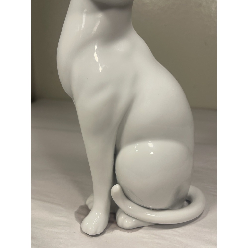 Vintage Otagiri OMC Japan Porcelain White Cat Figurine 8" Sitting Siamese MCM - Picture 4 of 6